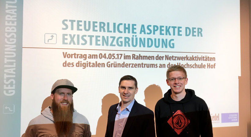 Foto mit Jens Brett bei der Veranstaltung "Steuerliche Aspekte der Existenzgründung"